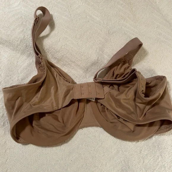 Wacoal Underwire bra - Picture 2 of 3